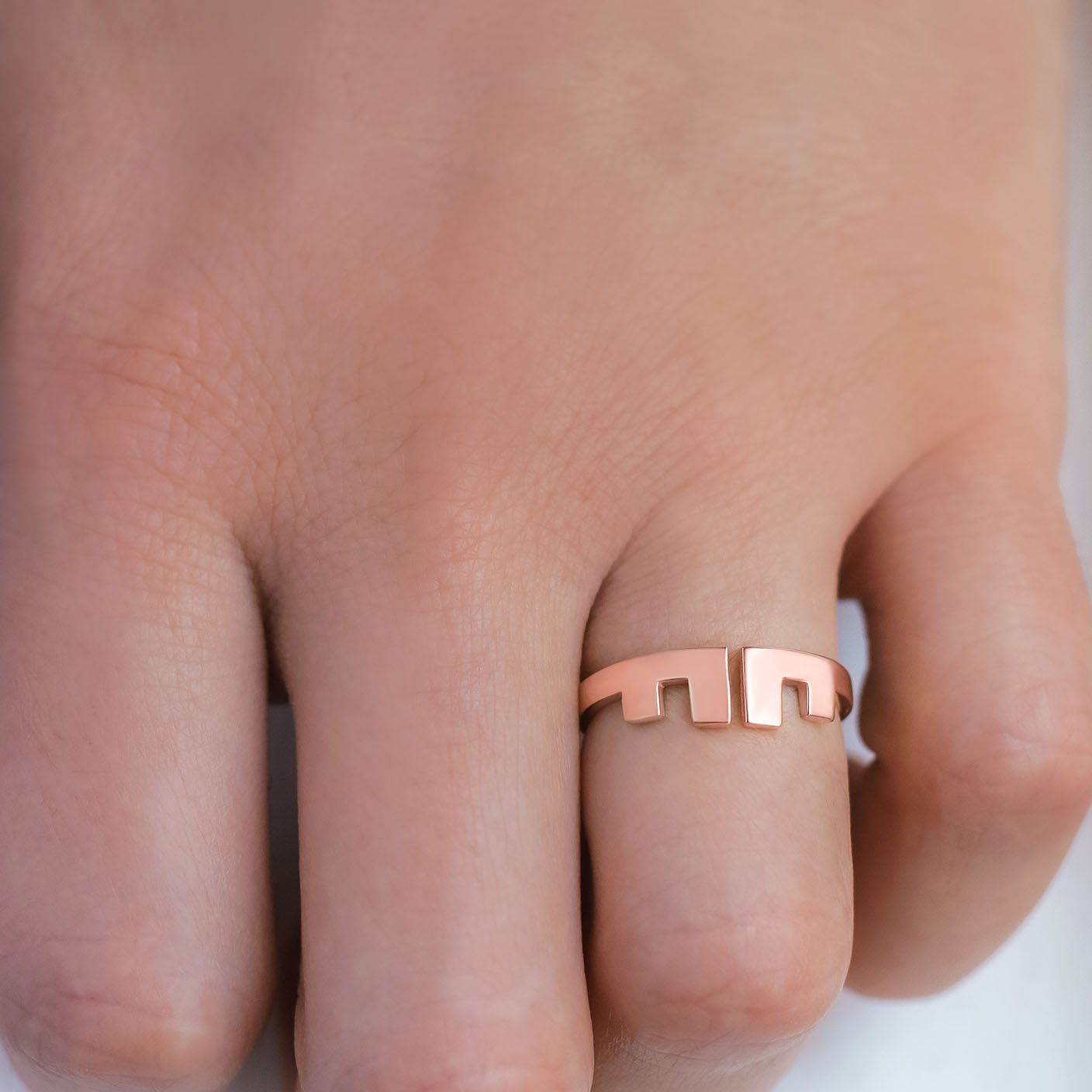 Crown Ring in Rose Gold